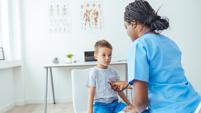 enfants plus à risque face a la pollution de l'air